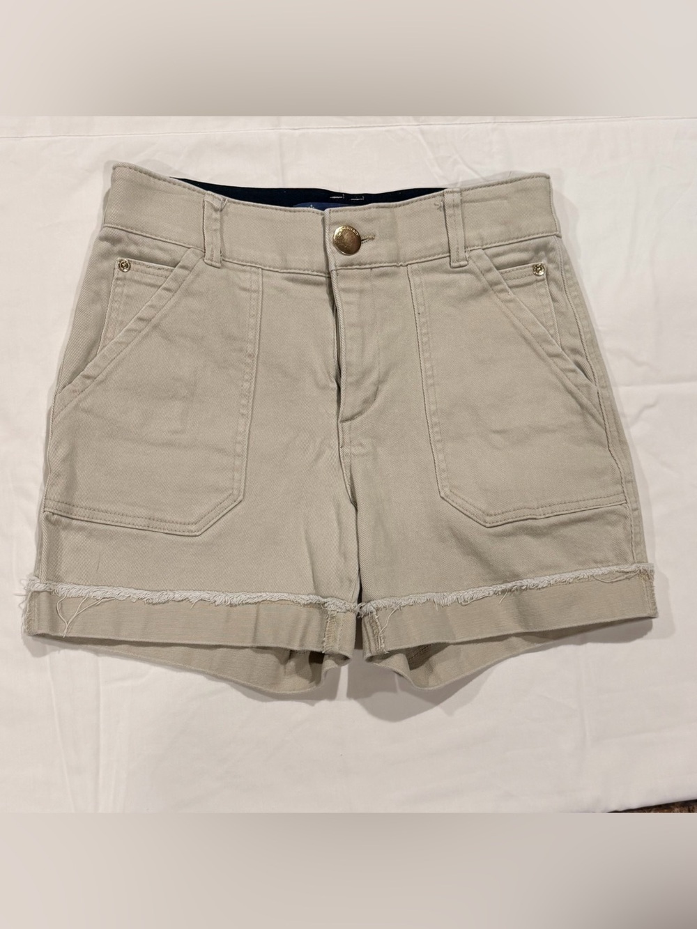 Democracy "Ab"solution Shorts Khaki Size 4